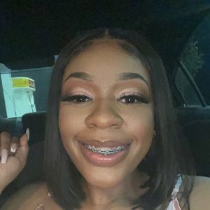 Meet your Posher, Ashly